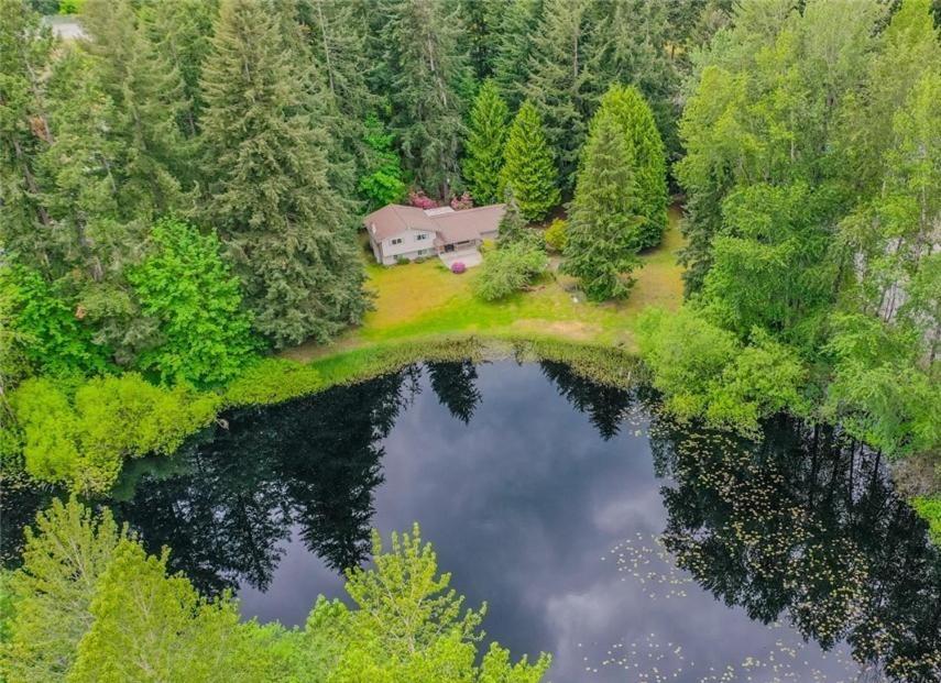 פויאלופ Private Lake House מראה חיצוני תמונה